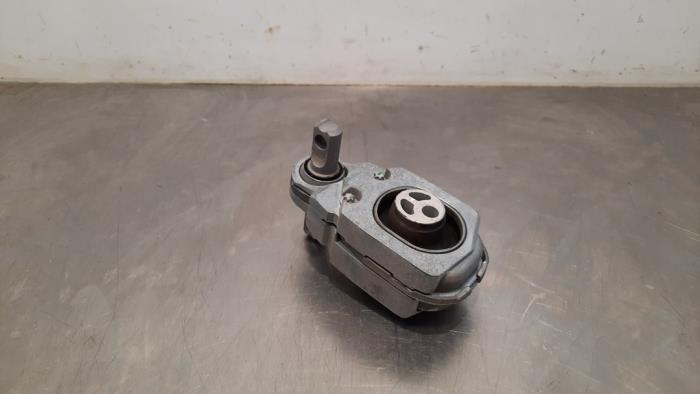 Support moteur Mercedes EQA
