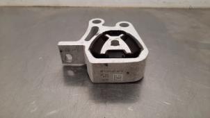 Gebruikte Motorrubber Mercedes EQA (N243) 250+ 71 kWh Prijs € 24,20 Inclusief btw aangeboden door Autohandel Didier