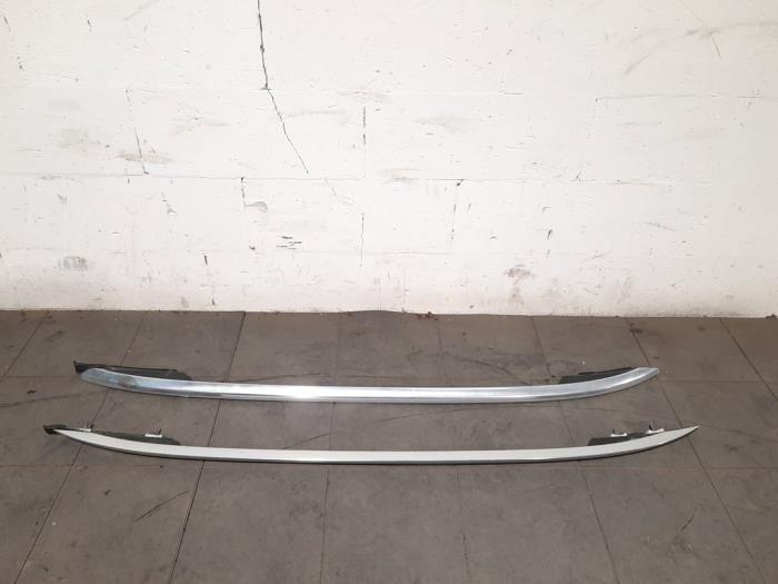 Kit rails de toit MG ZS