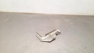 Gebruikte Steun (diversen) Skoda Enyaq iV 80 Prijs € 18,15 Inclusief btw aangeboden door Autohandel Didier