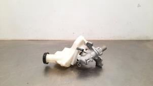 Gebruikte Hoofdremcilinder Mercedes A-Klasse AMG (177.1) 2.0 A-35 AMG Turbo 16V 4Matic Prijs € 102,85 Inclusief btw aangeboden door Autohandel Didier