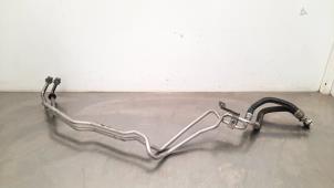 Gebruikte Oliedruk Leiding Mercedes GLE (V167) 400d 2.9 4-Matic Prijs € 102,85 Inclusief btw aangeboden door Autohandel Didier