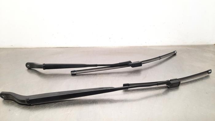 Wiper arm set Peugeot 208