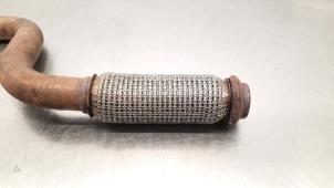 Gebruikte Uitlaat voorpijp Peugeot 208 II (UB/UH/UP) 1.5 BlueHDi 100 Prijs € 66,55 Inclusief btw aangeboden door Autohandel Didier