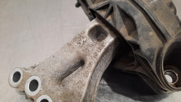 Support moteur Peugeot 208