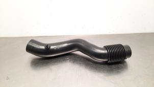 Gebruikte Aanzuigslang Lucht Peugeot 508 (F3/FB/FH/FP) 1.6 16V PureTech 180 Prijs € 24,20 Inclusief btw aangeboden door Autohandel Didier