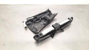 Gebruikte Krikset Audi RS 3 Sportback (8VA/8VF) 2.5 TFSI 20V Quattro Performance Prijs € 36,30 Inclusief btw aangeboden door Autohandel Didier