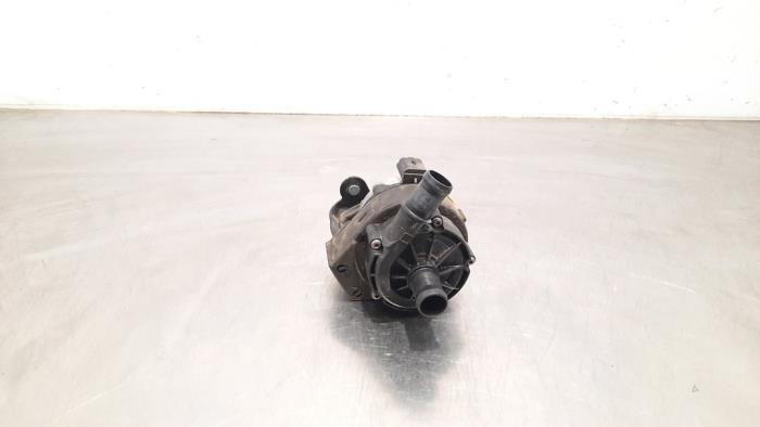 Additional water pump Renault Clio