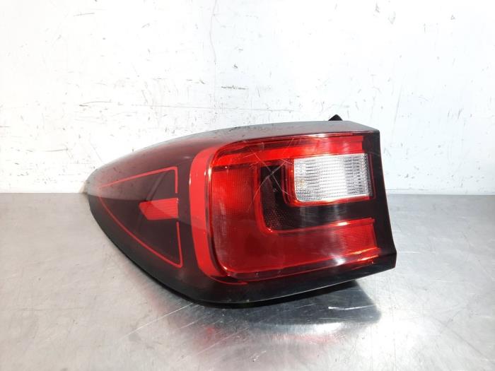 Feu arrière gauche MG ZS