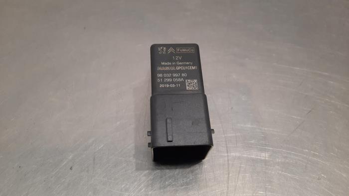 Glow plug relay Peugeot 508