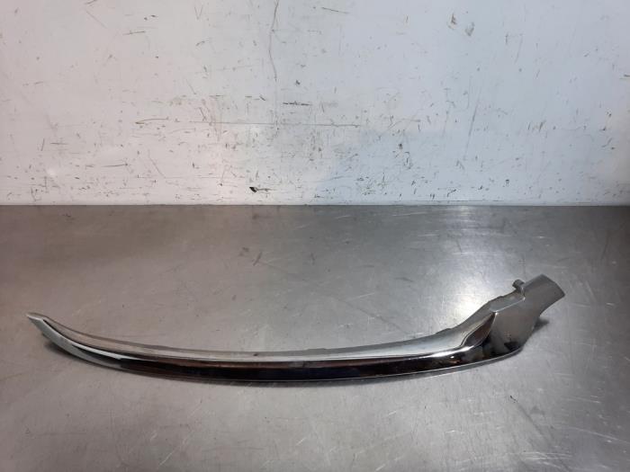 Front bumper, right-side component Renault Espace