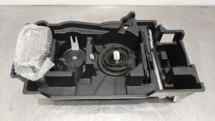 Gebruikte Bandenspanning schakelaar DS Automobiles DS 7 Crossback 2.0 BlueHDi 180 Prijs € 102,85 Inclusief btw aangeboden door Autohandel Didier