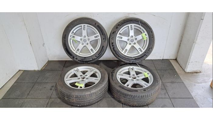 Set roți + anvelope MG ZS