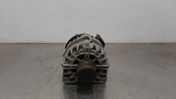 Alternator van een Nissan Qashqai (J11) 1.5 dCi 115 2020