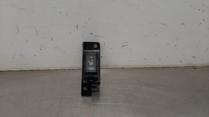 Seat heating switch Nissan Qashqai