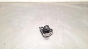 Gebruikte Camera voorzijde Toyota Corolla Touring Sport (E21/EH1) 1.8 16V Hybrid Prijs € 133,10 Inclusief btw aangeboden door Autohandel Didier