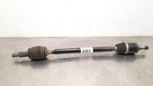 Gebruikte Aandrijfas rechts-achter Landrover Discovery Sport (LC) 2.0 TD4 150 16V Prijs € 266,20 Inclusief btw aangeboden door Autohandel Didier