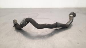 Gebruikte Radiateurslang Mercedes C-Klasse AMG (W205) C-63 S,Edition 1 AMG 4.0 V8 Biturbo Prijs € 30,25 Inclusief btw aangeboden door Autohandel Didier