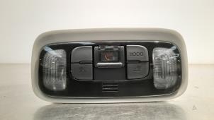 Gebruikte Binnenverlichting voor Toyota Yaris IV (P21/PA1/PH1) 1.5 12V Hybrid 115 Prijs € 30,25 Inclusief btw aangeboden door Autohandel Didier