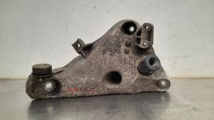 Gebruikte Motorrubber BMW X5 (F15) xDrive 35d 3.0 24V Prijs € 36,30 Inclusief btw aangeboden door Autohandel Didier