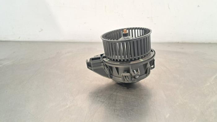 Moteur de ventilation chauffage Skoda Scala