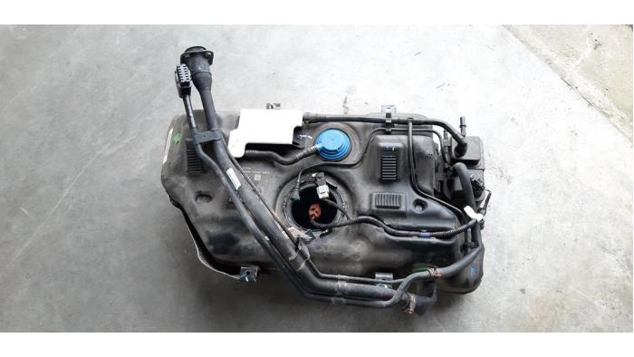 Réservoir de carburant MG ZS