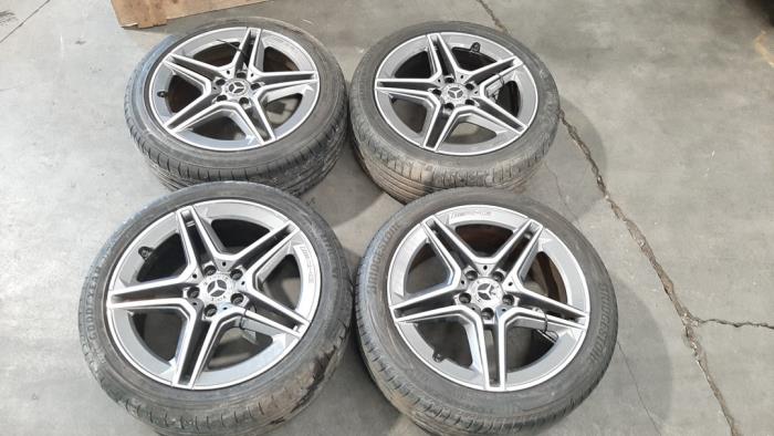 Set of wheels + tyres Mercedes A-Klasse