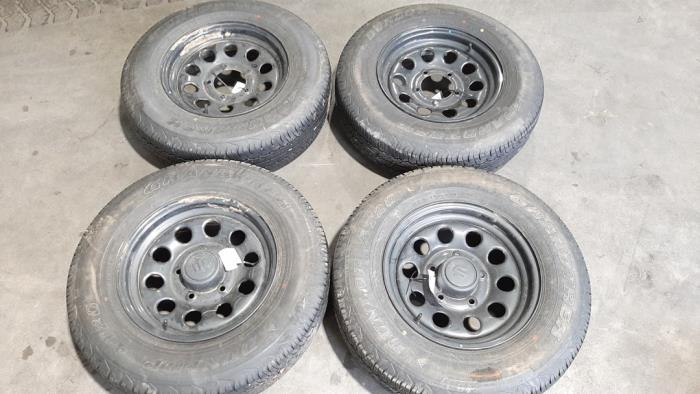 Set of wheels + tyres Suzuki Jimny