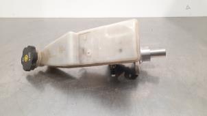 Gebruikte Hoofdremcilinder Opel Astra K Sports Tourer 1.6 CDTI 110 16V Prijs € 54,45 Inclusief btw aangeboden door Autohandel Didier