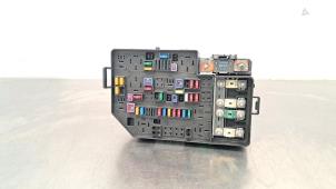 Gebruikte Zekeringkast MG ZS 1.0 T-GDI 12V Prijs € 96,80 Inclusief btw aangeboden door Autohandel Didier