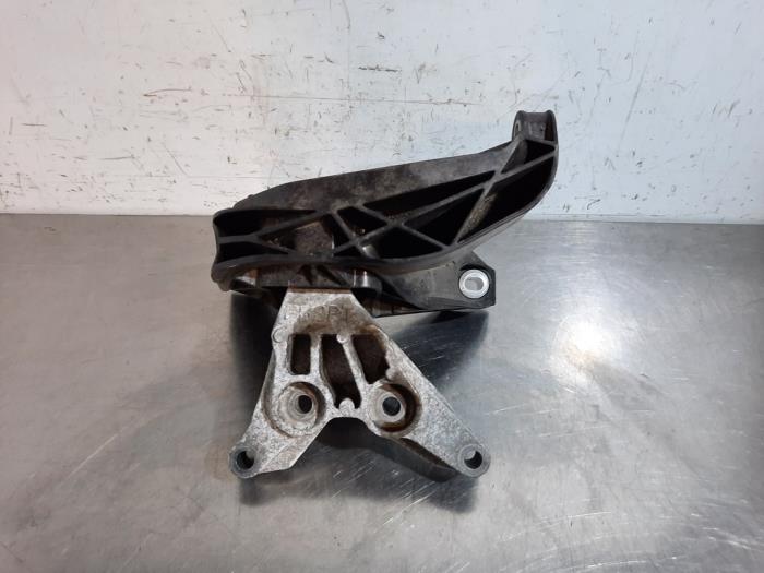 Engine mount Citroen C4 Picasso