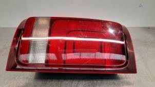 Gebruikte Achterlicht links Volkswagen Amarok 3.0 TDI V6 24V 4Motion Prijs € 127,05 Inclusief btw aangeboden door Autohandel Didier