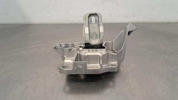 Engine mount Opel Mokka