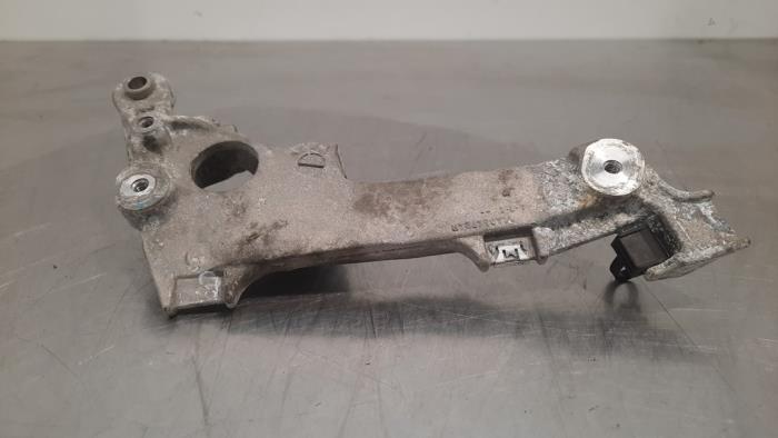 Support moteur Mercedes Citan