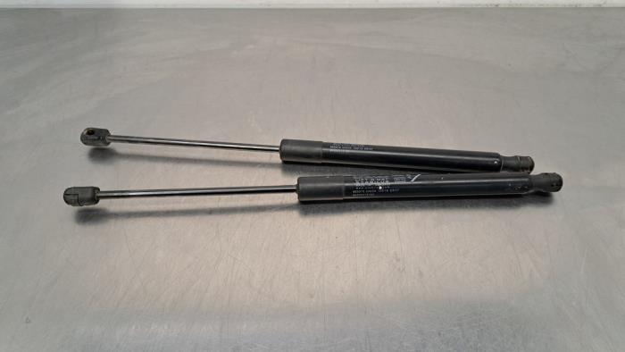 Set of gas struts for boot Fiat 500X