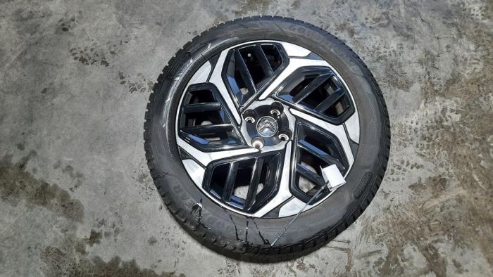 Llanta y neumático de invierno Citroen C4