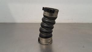Gebruikte Intercooler Slang BMW 5 serie Touring (F11) 530d xDrive 24V Blue Performance Prijs € 54,45 Inclusief btw aangeboden door Autohandel Didier