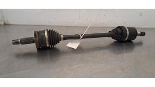 Gebruikte Aandrijfas links-voor Hyundai Tucson (TL) 1.7 CRDi 16V 2WD Prijs € 133,10 Inclusief btw aangeboden door Autohandel Didier