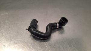 Gebruikte Radiateurslang Volkswagen Golf VII (AUA) 2.0 GTD 16V Prijs € 24,20 Inclusief btw aangeboden door Autohandel Didier