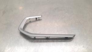 Gebruikte Carrosserielijst Opel Grandland (X) 1.2 Turbo 12V Prijs € 30,25 Inclusief btw aangeboden door Autohandel Didier