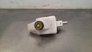 Gebruikte Hoofdremcilinder Toyota Yaris IV (P21/PA1/PH1) 1.5 12V Hybrid 115 Prijs € 66,55 Inclusief btw aangeboden door Autohandel Didier