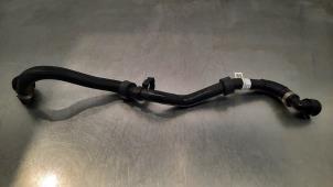 Gebruikte Radiateurslang Landrover Range Rover Evoque (LVJ/LVS) 2.0 Si4 290 16V Coupe Prijs € 30,25 Inclusief btw aangeboden door Autohandel Didier