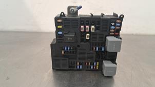 Gebruikte Zekeringkast Volvo V60 II (ZW) 2.0 B5 16V Mild Hybrid Geartronic Prijs € 96,80 Inclusief btw aangeboden door Autohandel Didier