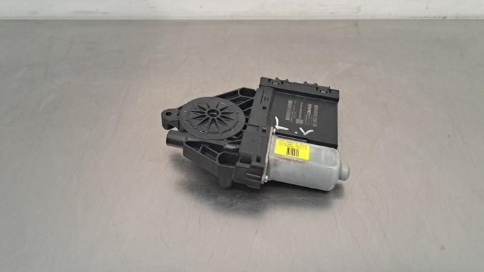 Moteur de vitre portière Volvo V60