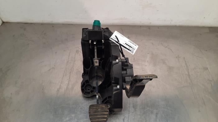 Set of pedals Renault Trafic