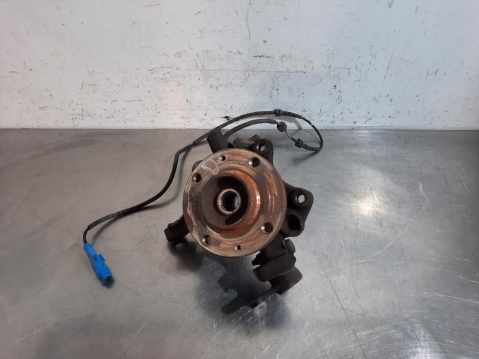 Joint avant droit Peugeot 208