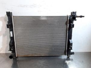 Gebruikte Radiateur Dacia Logan MCV III/Sandero Wagon (SD07) 0.9 TCe 90 12V Prijs € 66,55 Inclusief btw aangeboden door Autohandel Didier
