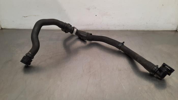 Tuyau radiateur Peugeot 3008