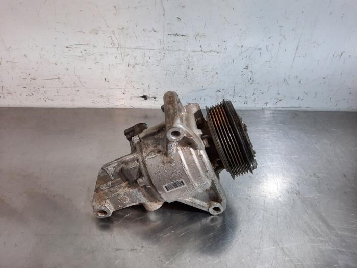 Air conditioning pump Dacia Logan