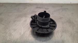 Gebruikte Luchtmassameter Audi A6 (C8) 2.0 40 TDI Mild hybrid Quattro Prijs € 102,85 Inclusief btw aangeboden door Autohandel Didier